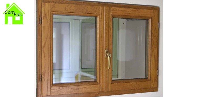 Finestra in LEGNO